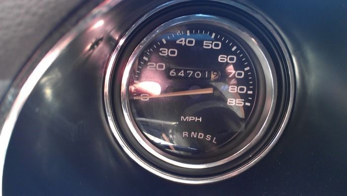 1977 Oldsmobile Cutass Supreme odometer showing actual miles
