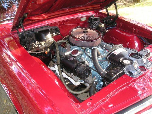 1965 pontiac gto, engine in car second view